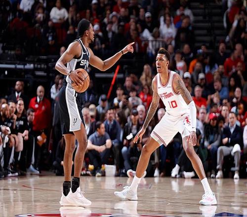 郑钦文澳网,征途,开启新赛季,亚博体育,亚博体育官网,亚博体育app,亚博体育下载