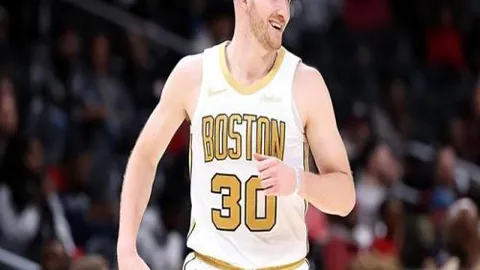 张镇麟随队征战在即，体测恢复待时日